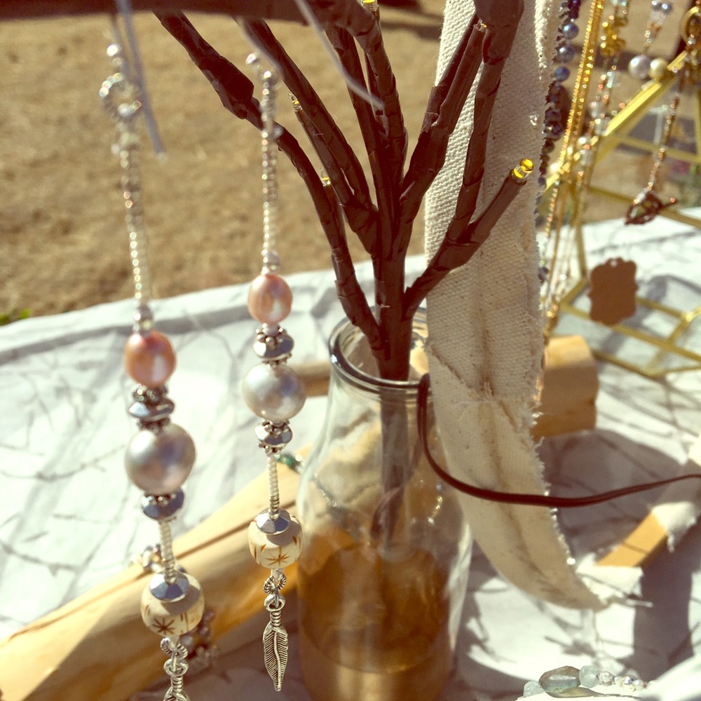 Light as a Feather Shoulder Dusting Earrings